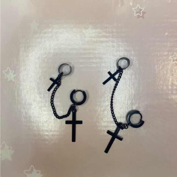 Black Rocker Earrings Assorted types - Picture 3 of 6